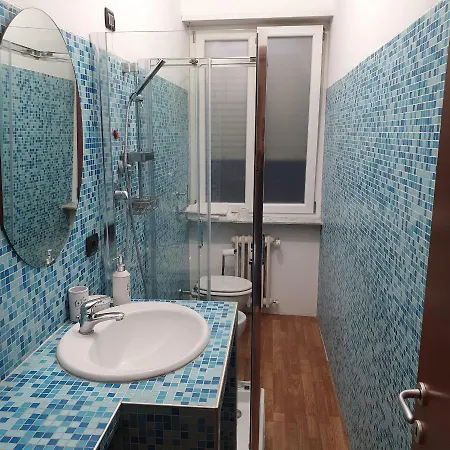 Apartment Bilocale Milan